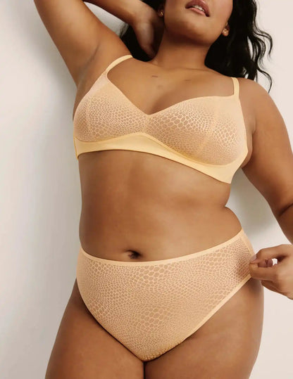 Essential Lace French Cut - Last Call