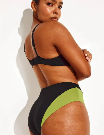 Sculpt Ruched Deep V Bikini Top